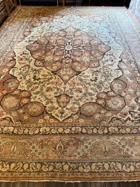 Tabriz 3.70x2.75