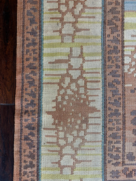 Art Deco 2.55x2.40