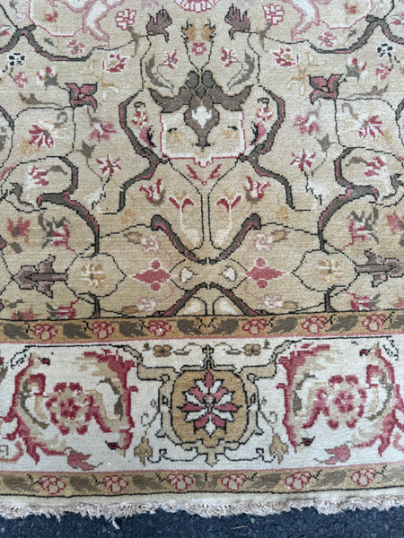 Agra 4.50x4.00