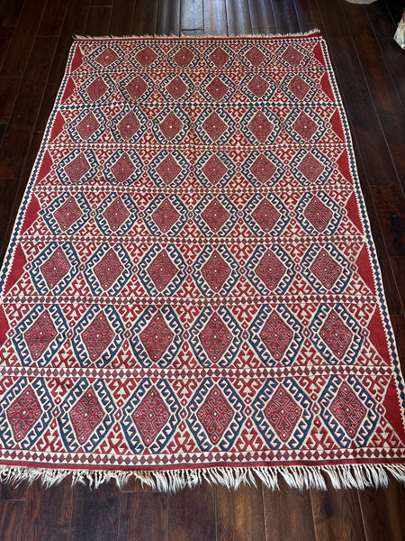 Caucasian 1.85x1.23