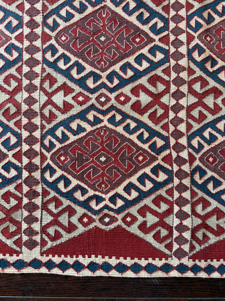 Caucasian 1.85x1.23